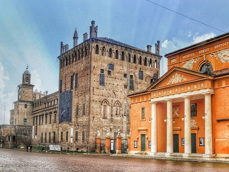 Carpi